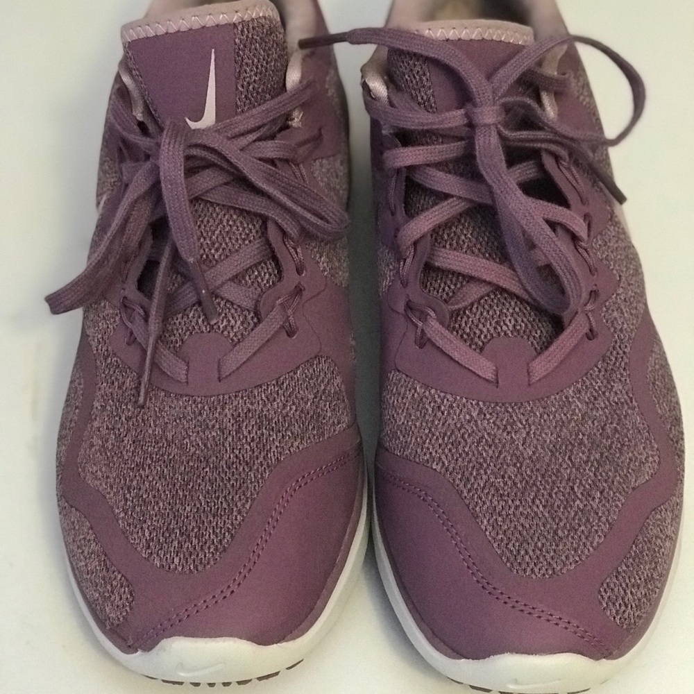 Women’s Nike AirMax shoes